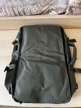 Set Zaino da trekking Multiuso. Verde Militare