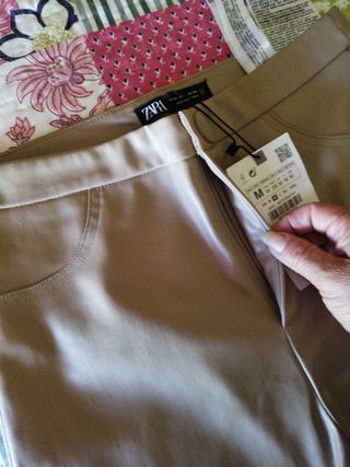 Pantalón polipiel