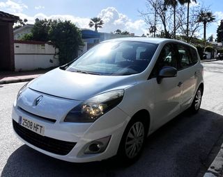 Renault Scenic 1.5 DCI Dynamique 110 CV