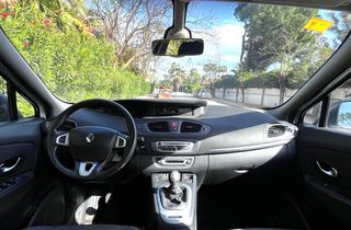 Renault Scenic 1.5 DCI Dynamique 110 CV