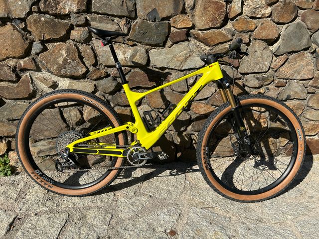 Scott Spark RC T-Type Kashima DTSwiss XRC1200 