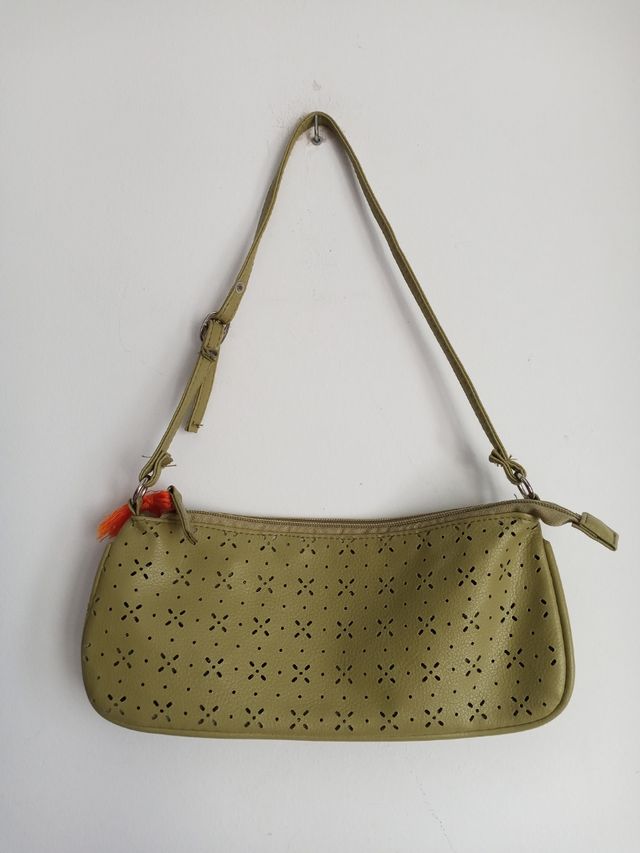 Bolso tigre y varios