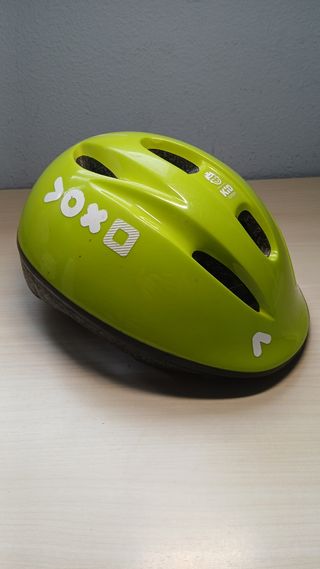 Casco niño rojo bici, patinete, skate...
