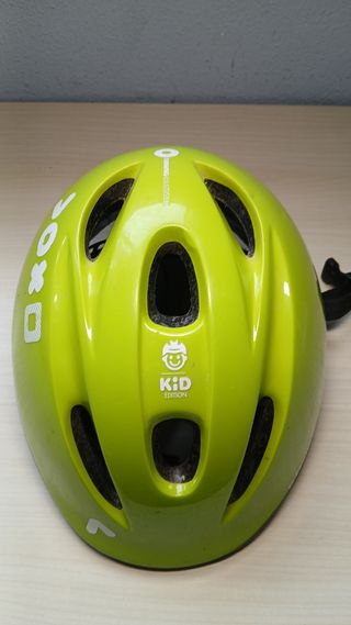 Casco niño rojo bici, patinete, skate...