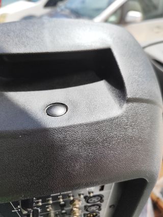 Altavox autoamplificado Genini