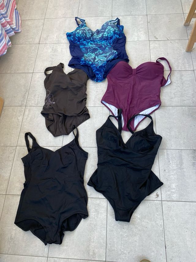 Costumi uomo e donna