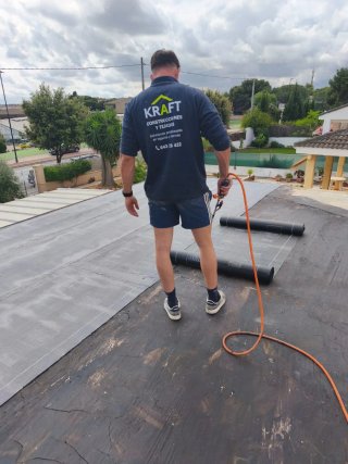 Trabajos Verticales e Impermeabilización de Tejado
