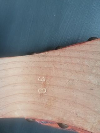 Zuecos madera