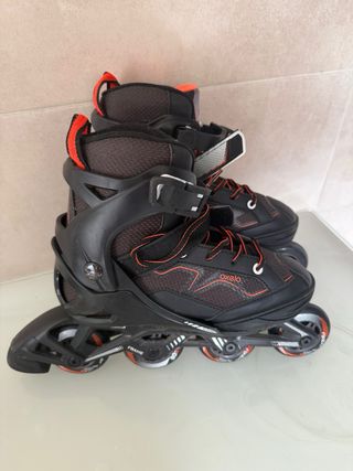 Zapatos con ruedas para niños.