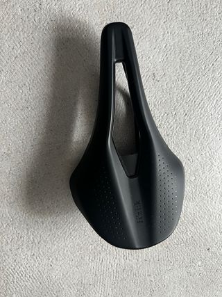 Sillin ciclismo Fizik Argo Tempo