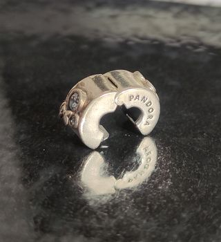 Clip Pandora Mickey y Minnie Mouse de Disney