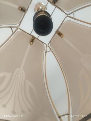 Lampadario a sospensione vintage in vetro e ottone