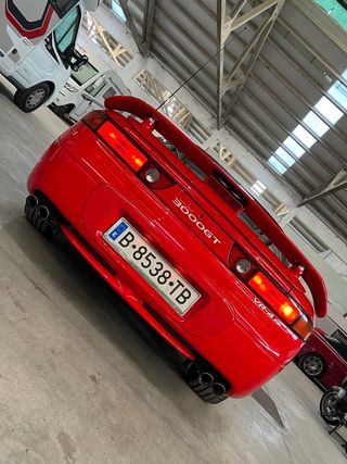 Mitaubishi  3000 GT VR4 1993