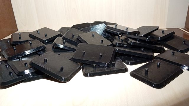 10 Basi Stand Supporto Grande Generico Perno 4 mm