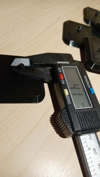 10 Basi Stand Supporto Grande Generico Perno 4 mm