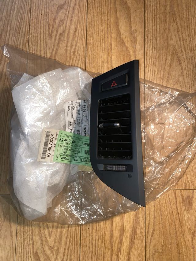 Air outlet mitsubitshi