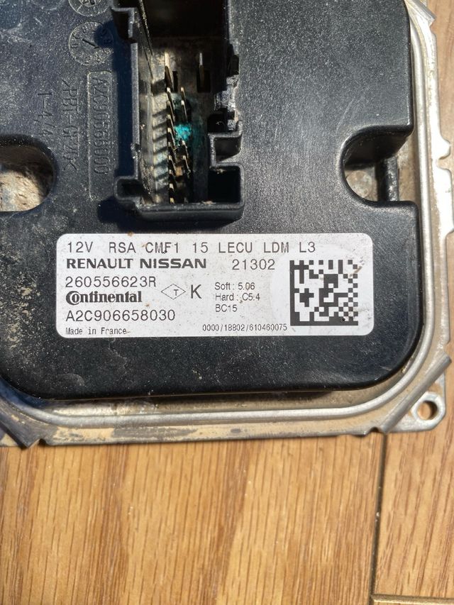 Centralita faro derecho renault clio 5 2020