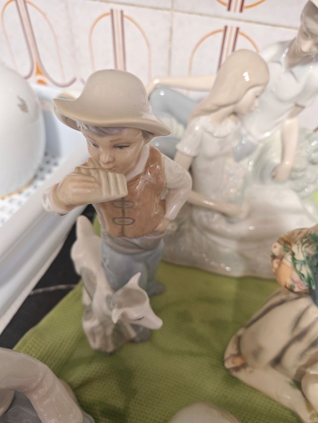 Figuras porcelana y cerámica