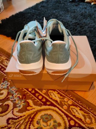 Asics, zapatillas running