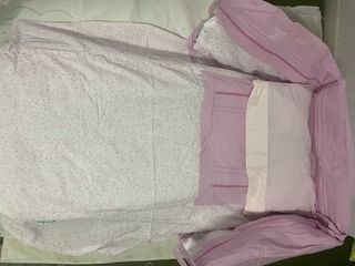 Cuna blanca con colchon y ropa de cama