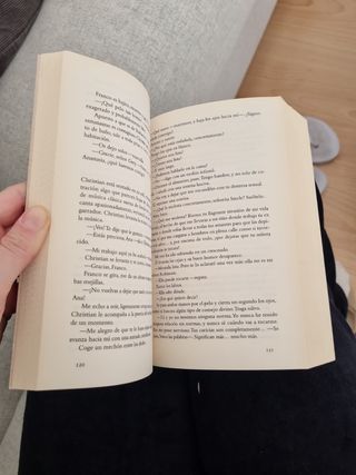 CINCUENTA SOMBRAS MÁS OSCURAS