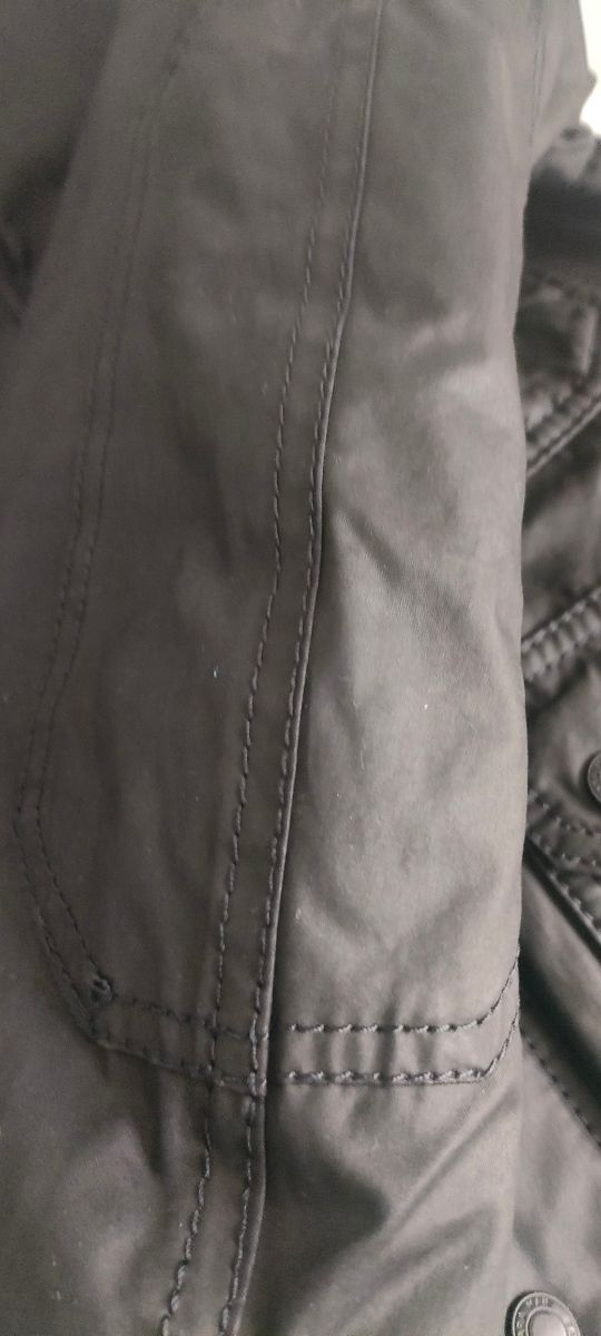 Preciosa cazadora para chico de zara