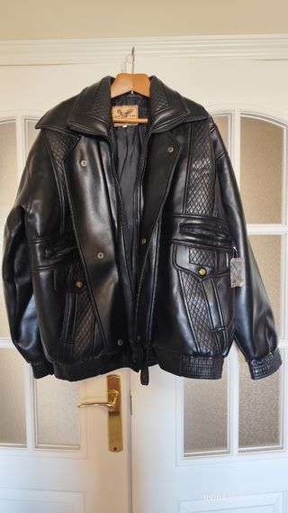 Cazadora de piel vintage de hombre