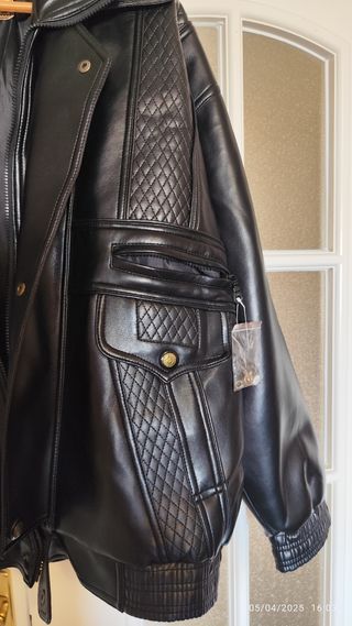 Cazadora de piel vintage de hombre