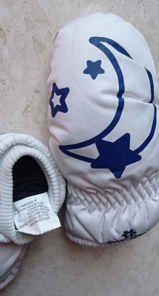 Mono nieve 4 años Completo.