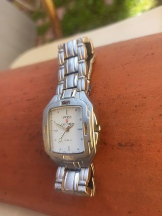 SWISS EXPLORER QUARTZ TIPO TANK