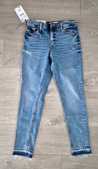 Pantalón jean tejano Zara