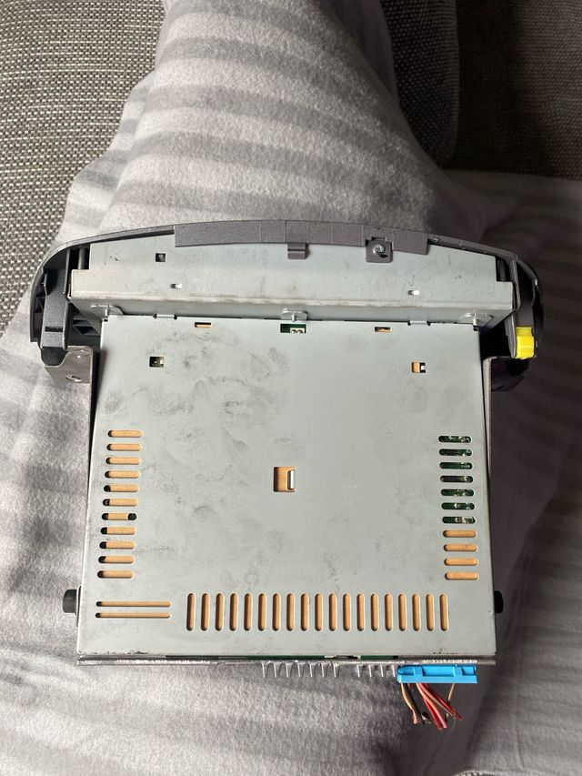 Radio CD Original del Suzuki Alto 2010