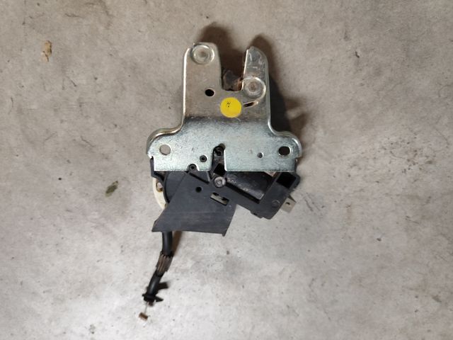 Cerradura maletero berlina Audi A4 B7