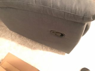 Sofá reclinable 2 plazas gris – Nuevo a estrenar
