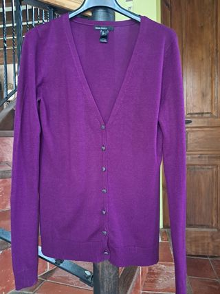 Chaqueta de punto con botones de abalori