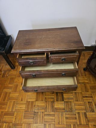 Mesilla, mueble antiguo