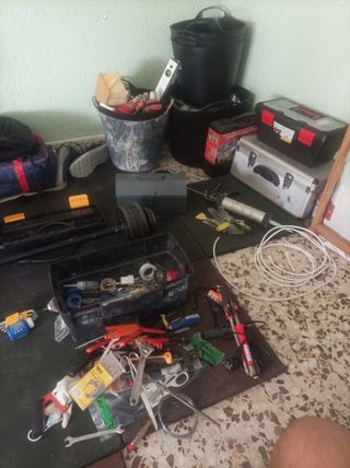 Manitas Electricista, Albañilería,pintura
