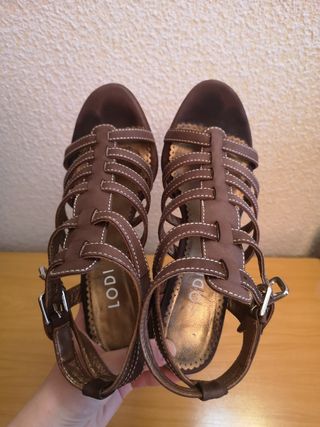 Sandalias tacón de tiras Lodi