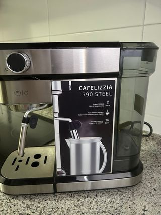 Cafetera cafelizzia cecotec