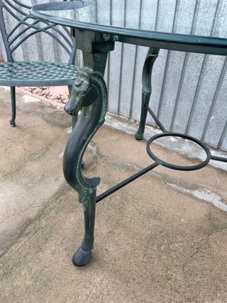 ✅mesa forja y dos sillas