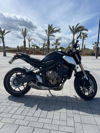 HONDA CB650R 2019