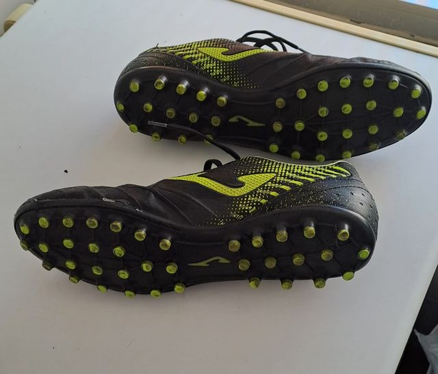 Botas de fútbol T. 41 tacos Joma
