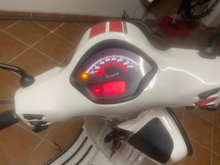 VESPA GTS SUPER 300 CC