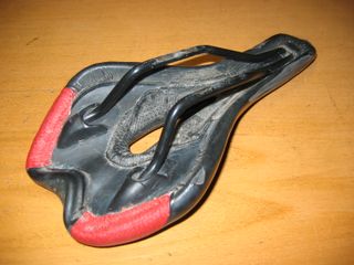 Sillin Selcof ancho 137mm.