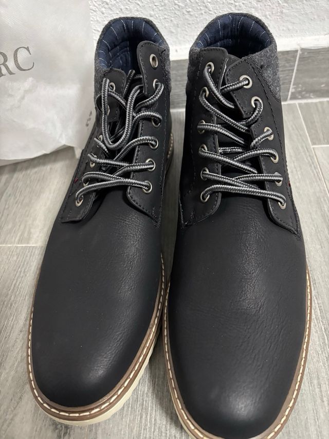 Botines negros hombre