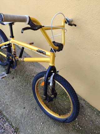 Bmx wipe