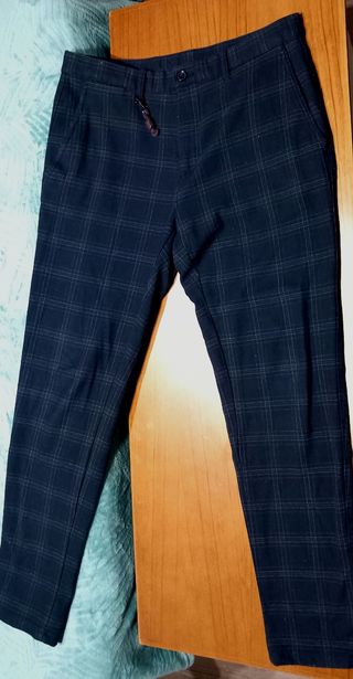 Pantalón vestir/traje cuadros Zara