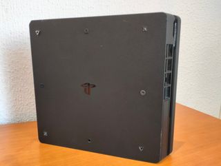 PS 4 con Dos juegos de regalo