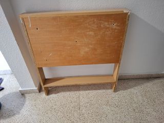 Pupitre infantil de madera.Plegable..Años 90
