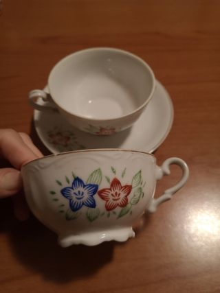 2 tazze tè + 1 piattino Fine China